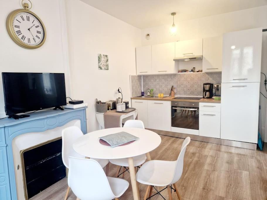 Ferienwohnung Fregate Cherbourg-en-Cotentin Exterior foto